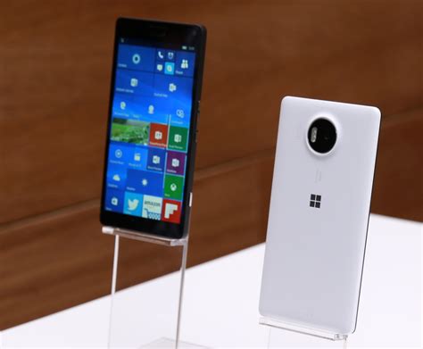 Microsoft Lumia 950 XL Taking Orders - Release December 11