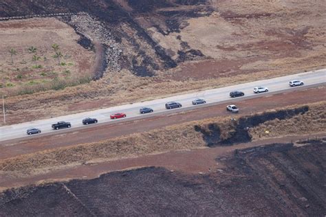 Some in Lahaina Say Maui Fires Reached Them Before Evacuation Orders - The New York Times