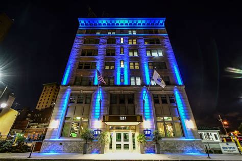 TRYP by Wyndham Newark Downtown in Newark | Best Rates & Deals on Orbitz