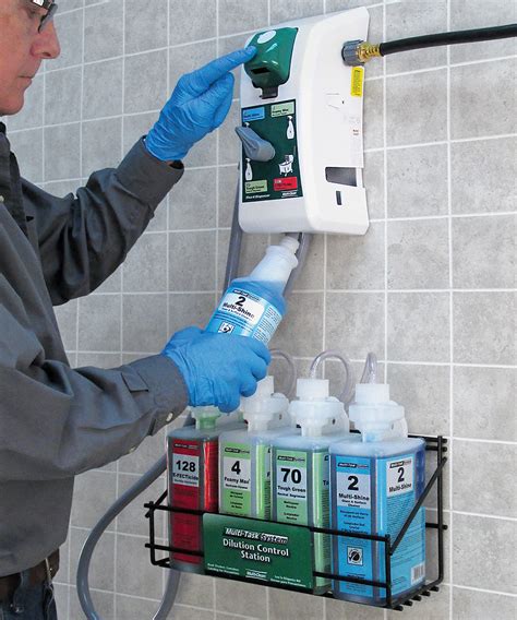 Commercial Janitorial Cleaning Chemicals Dispensing System | UniFirst