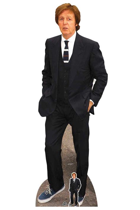 Aaron Paul Lifesize Cardboard Cutout. Buy celebrity cutouts, standups ...