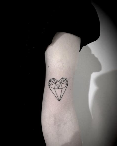 Geometric heart-diamond tattoo - Tattoogrid.net