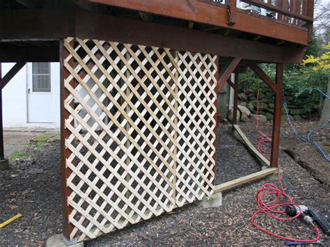 Adding Lattice to the Bottom of a Deck | HGTV