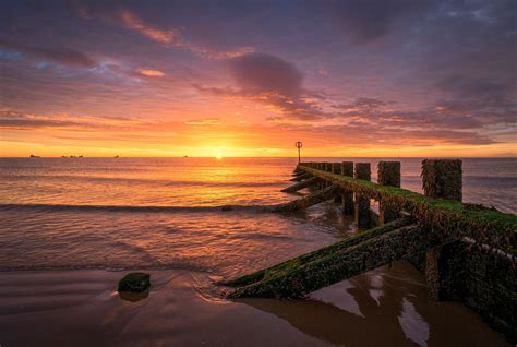 Aberdeen Sunrise.. - A beautiful sunrise on Aberdeen beach. | Sunrise, Sunrise pictures ...