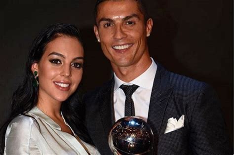 Ronaldo shares rare photo with his five-month-old daughter Eva