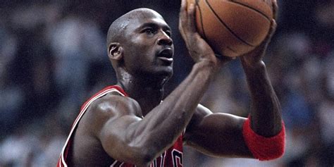 Michael Jordan Tops Anonymous Player Poll as NBA GOAT | Flipboard