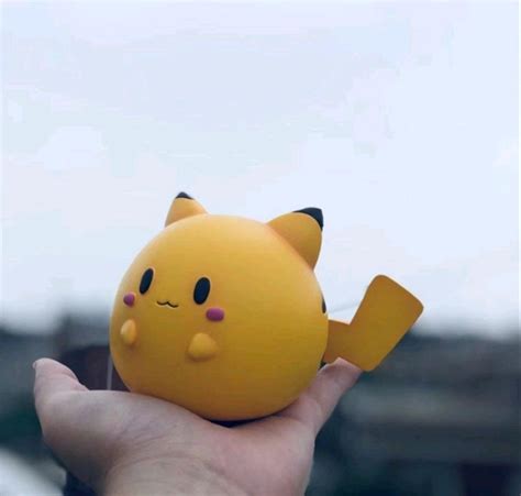 POKEMON PIKACHU FIGURE on Carousell