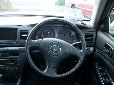 File:Toyota Mark II Blit steering wheel.JPG - Wikimedia Commons