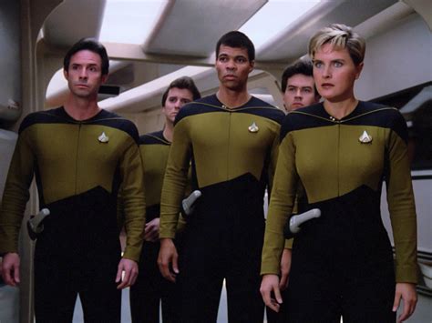 Image - Starfleet security team, 2364.jpg | Memory Alpha | FANDOM ...