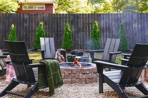 Build a Backyard Fire Pit This Weekend! | Yellow Brick Home | Bloglovin’