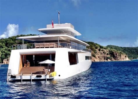 Here’s your first glimpse of the interior of Steve Jobs’ famous yacht- The Venus - Luxurylaunches