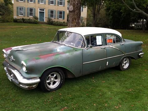 THE STREET PEEP: 1956 Oldsmobile Rocket 88