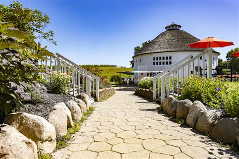 Round Barn Estate celebrates 30 years with weekend of wine tastings, live music - mlive.com