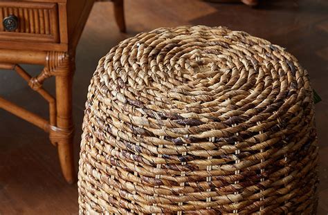 Materials Guide: Decorating with Wicker, Raffia, and Rattan