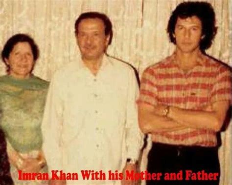 Imran Khan with his Mother and Father | Imran khan, Mahira khan pics, Imran khan pakistan