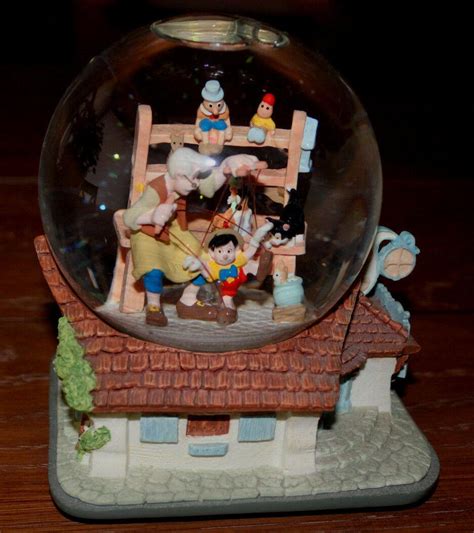 Disney Pinocchio Musical Snow Globe "When You Wish Upon a Star" - RARE ...