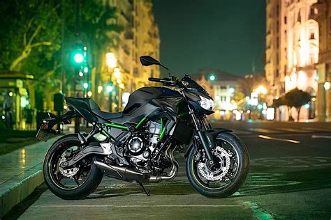 5 Best Hyper Naked Motorcycles to Get for 2023 (Under $10,000 ...