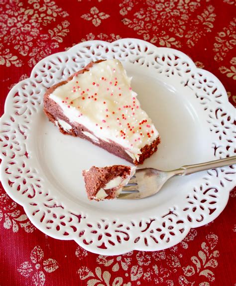 Red Velvet Cookie Cake - A Love Letter To Food