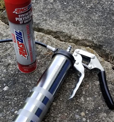 HOLT Industries Harbor Freight Grease Gun Review, Any Good? - BuyToolBags