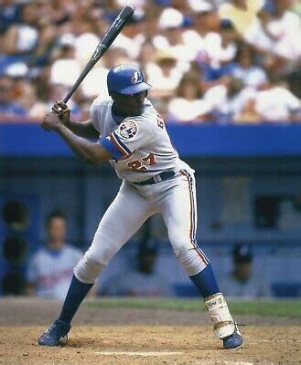 Vladimir Guerrero Sr Montreal Expos UNSIGNED 8x10 Photo | eBay