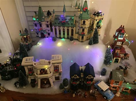 Harry Potter Lego Christmas Village Lego harry potter hogwarts ...