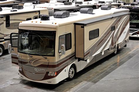 The New Fleetwood Discovery LXE 36HQ Is a Top 10 RV for 2021