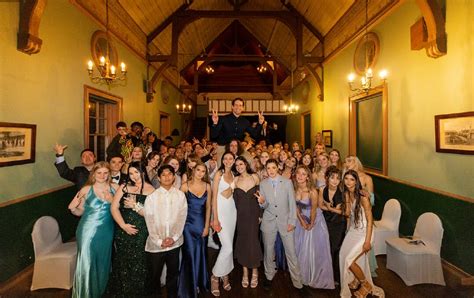 Bomaderry High School year 12 students celebrate the end of exams with formal season | South ...