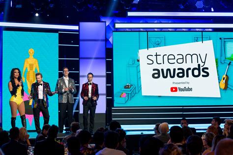 Streamy Awards honor YouTube stars and online video creators | Fox Business