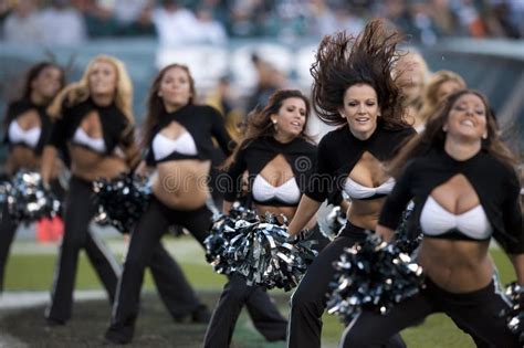 Philadelphia Eagles Cheerleaders – Telegraph