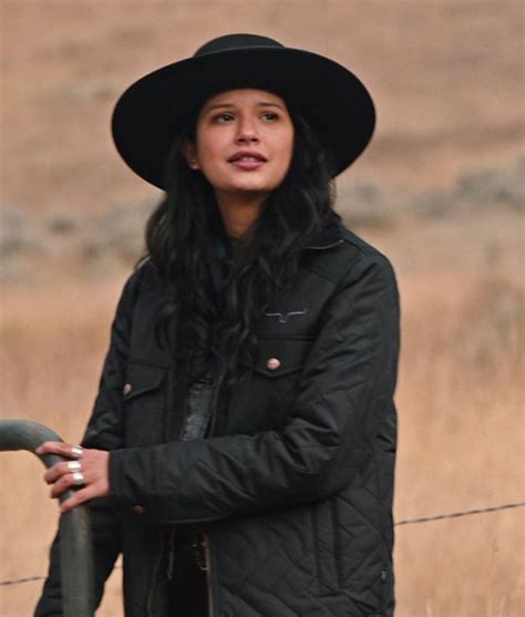 Tanaya Beatty Yellowstone S04 Avery Jacket - Jackets Expert