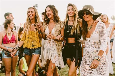 Tips to Wear Bohemian Style: How to Rock the Boho Look