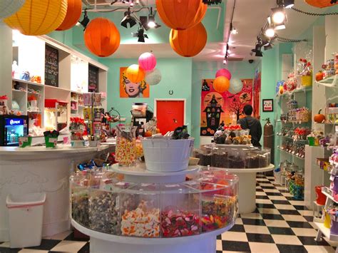 World Sweets: Sweet Store