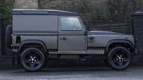 Kahn Releases The Fastest Land Rover Defender In The World