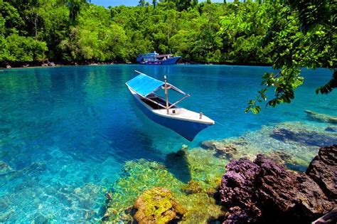 Sulamadaha Water Clarity Beach in Ternate, North Maluku Indonesia ...