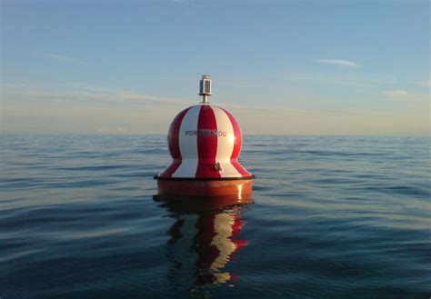 Safe Water Mark Buoys - MarineBuoy.com