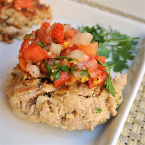 Mom, What's For Dinner?: Tuna Cakes with Fresh Tomato Salsa