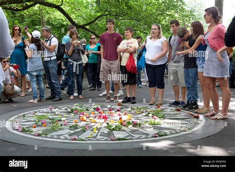 The Imagine Memorial to John Lennon Strawberry Fields Central Park New ...