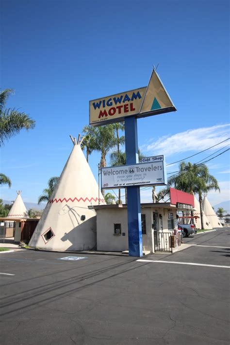 About Us | Wigwam Motel