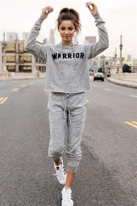 25 Inspirational Sporty Outfits To Enhance Your Style | Abbigliamento ...