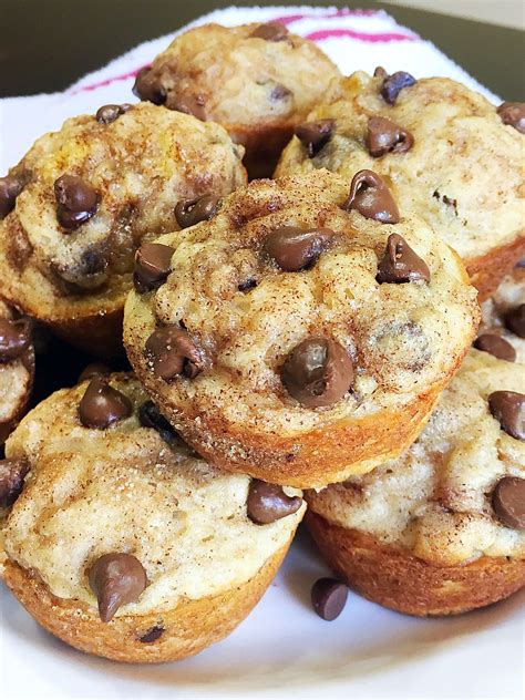 Chocolate Chip Banana Muffins with Self Rising Flour - Kindly Unspoken | Recipe | Banana ...