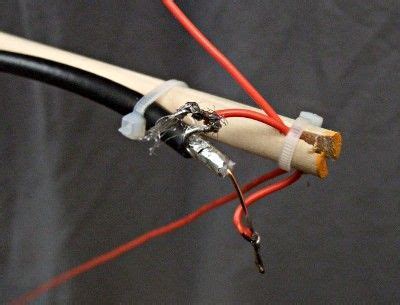 Build a DIY Indoor FM Antenna | Fm antenna diy, Antenna, Diy tv antenna