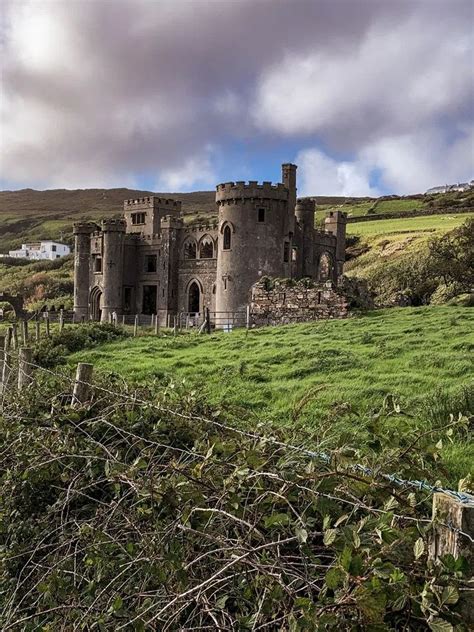 Haunted Castles in Ireland Castles In Ireland, Scotland Castles, Most Haunted, Haunted Places ...