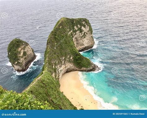 Dinosaur Island Klungkung Beach at Nusa Penida Bali Stock Image - Image of island, divine: 202591565