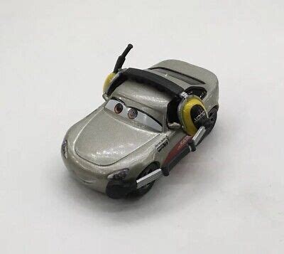 Disney Pixar Cars 3 Shannon Spokes RSN Reporter Bronze Colored 1:55 ...