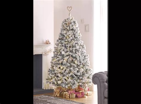 Asda launches its Christmas decorations and homeware collection ...