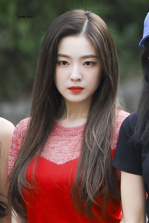 Red Velvet💛Irene | Red velvet irene, Red velvet photoshoot, Beauty girl