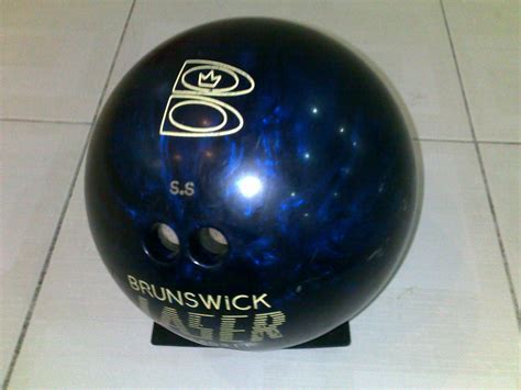 KEDAI BOWLING ONLINE: Bowling Ball Brunswick Laser 12 lbs