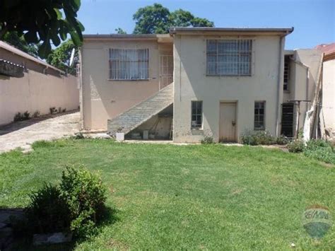 For Sale of House in Yeoville, Johannesburg(TIV_13620804)- Persquare