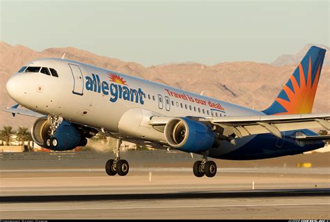 Airbus A320-214 - Allegiant Air | Aviation Photo #5527531 | Airliners.net