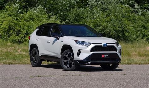 2021 Toyota RAV4 Prime: The 302HP Crossover On and Off-Road Review – Everyman Driver